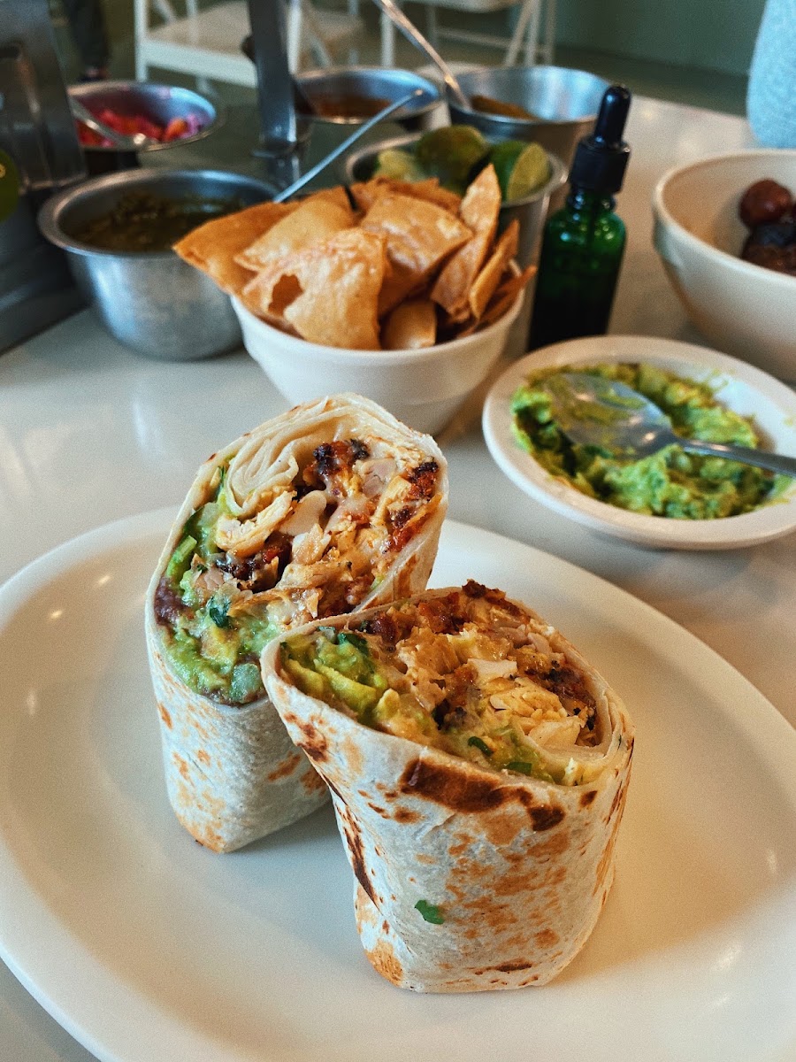 Pollos Poncho Photo 5