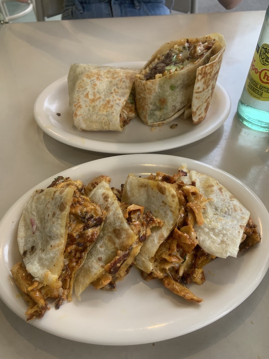 Pollos Poncho Photo 7
