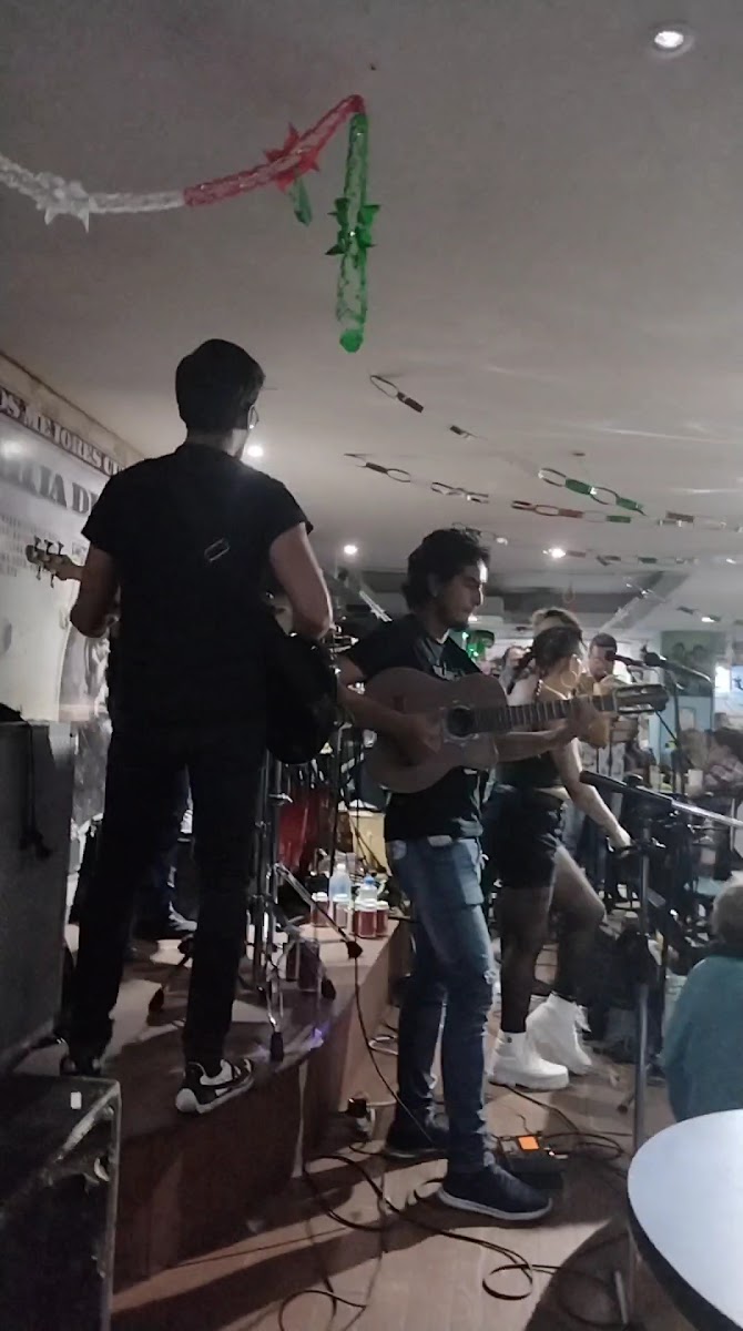 Pulqueria La Hija De Los Apaches Photo 2