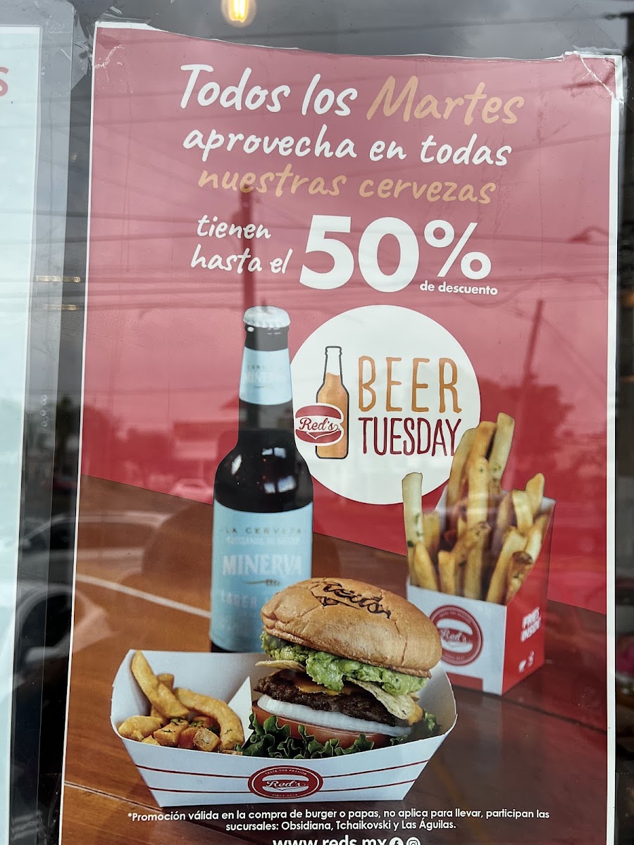 Red's Burger Shop Las Aguilas Menu Photo 6