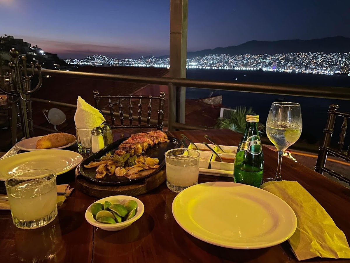 Restaurant La Parrilla De Gardel Photo 3