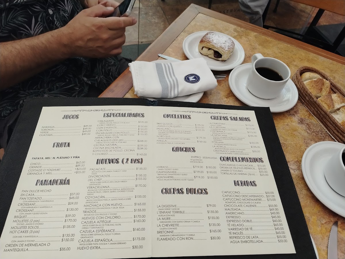 Restaurante Montmartre En Coyoacan Menu Photo 2