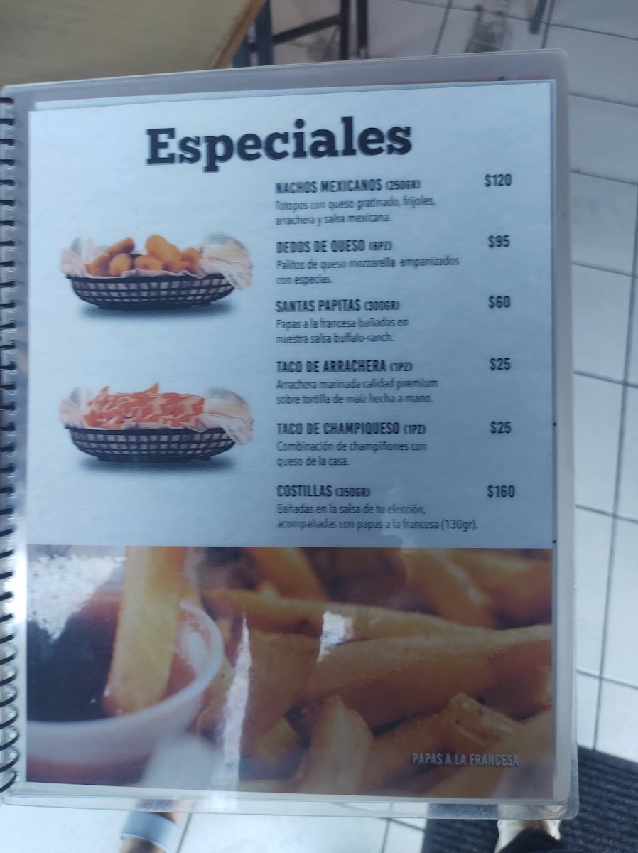 Santas Alitas Lerdo Menu Photo 3