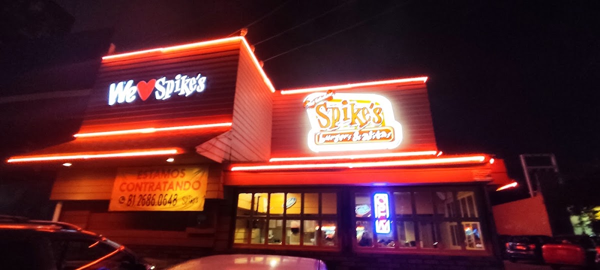 Spikes Linda Vista