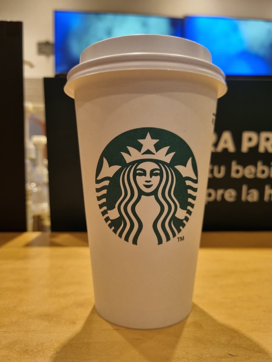 Starbucks Asuncion Photo 5