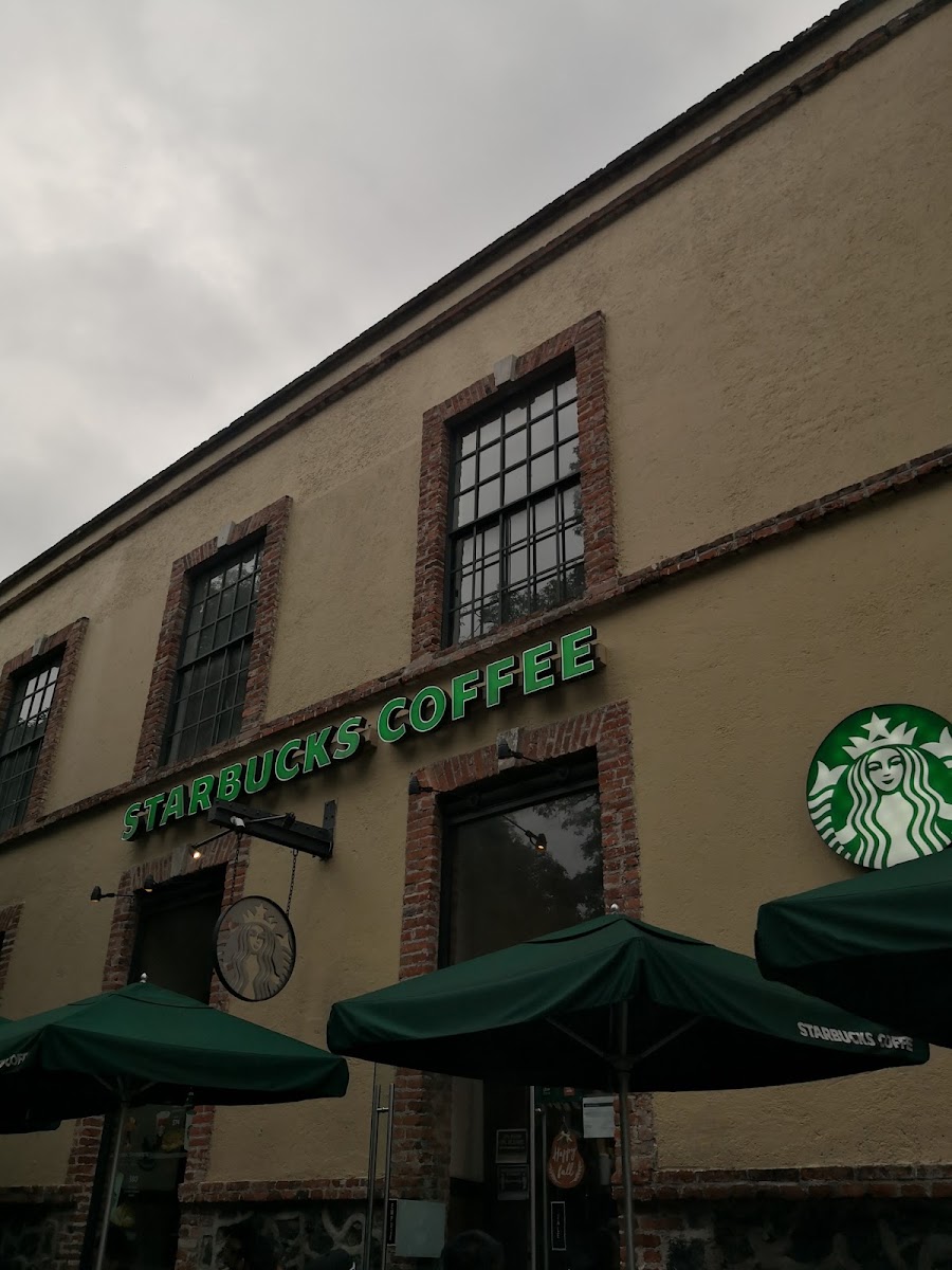 Starbucks Cuicuilco Plaza