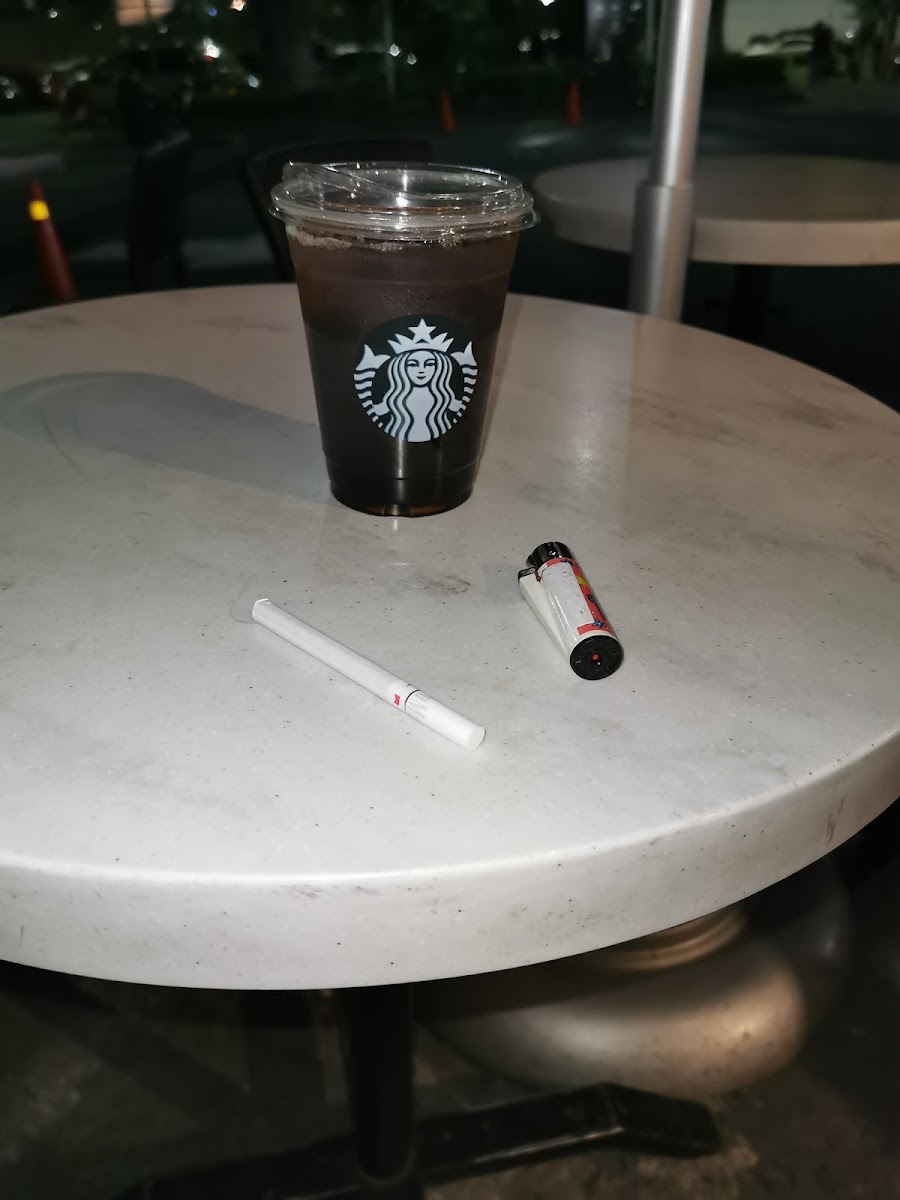 Starbucks Cuicuilco Plaza Photo 10