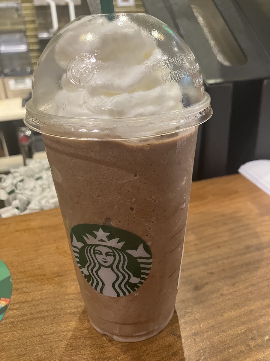 Starbucks Cuicuilco Plaza Photo 3