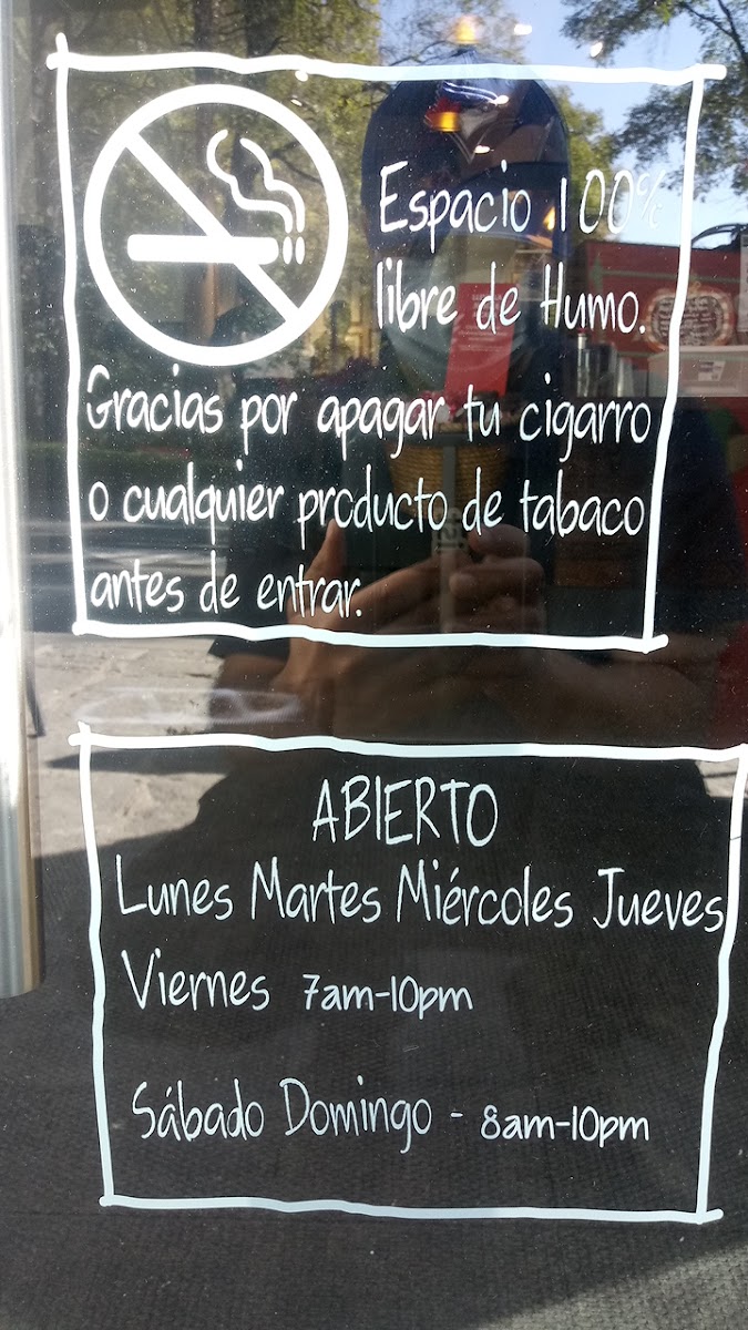Starbucks Cuicuilco Plaza Menu Photo 4