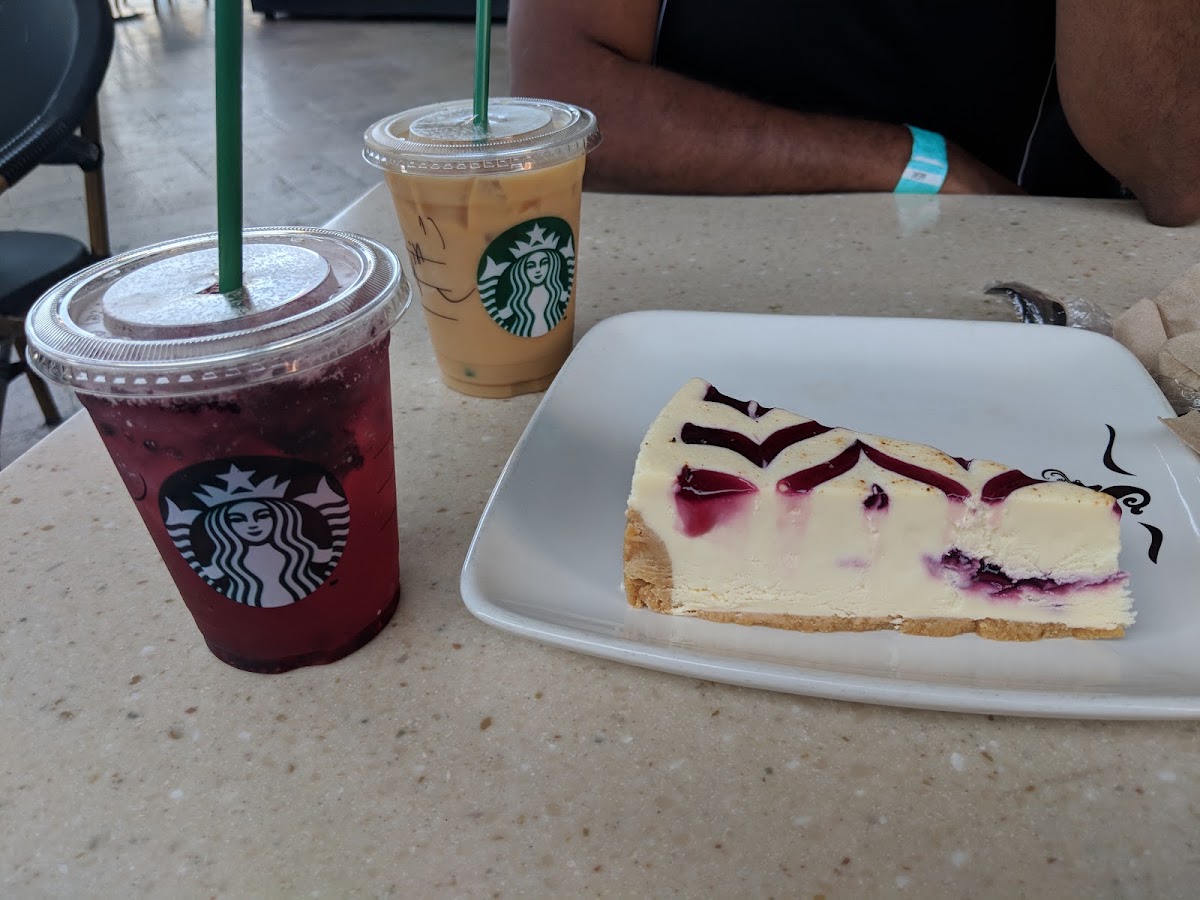 Starbucks Photo 6