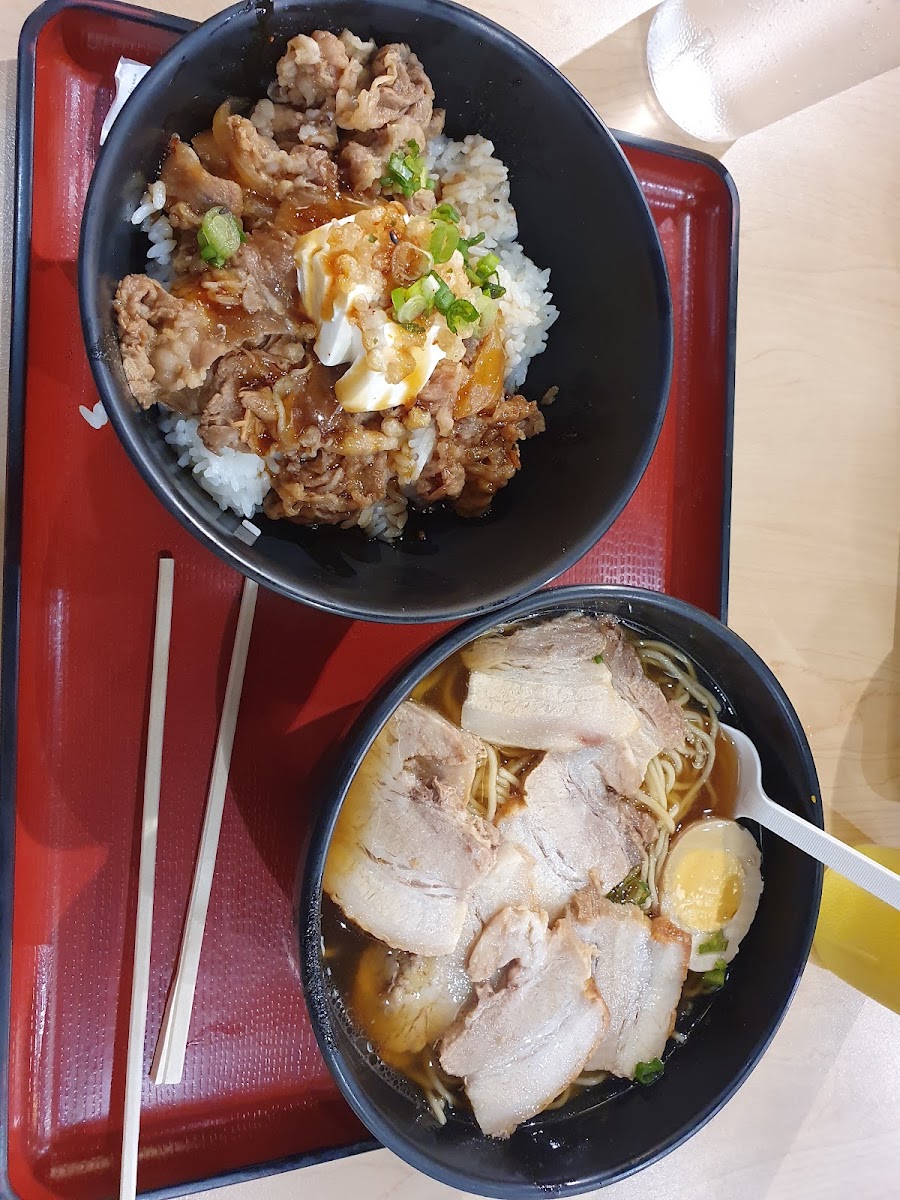 Sukiya Queretaro Photo 9