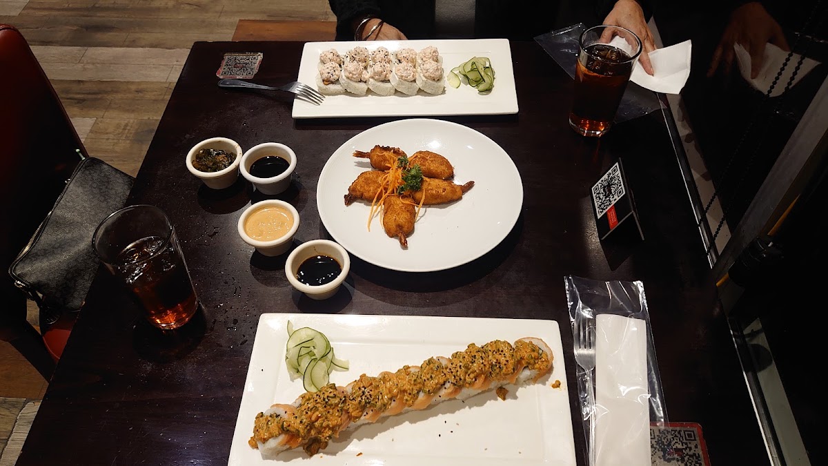 Sushi Bar & Delivery Photo 6