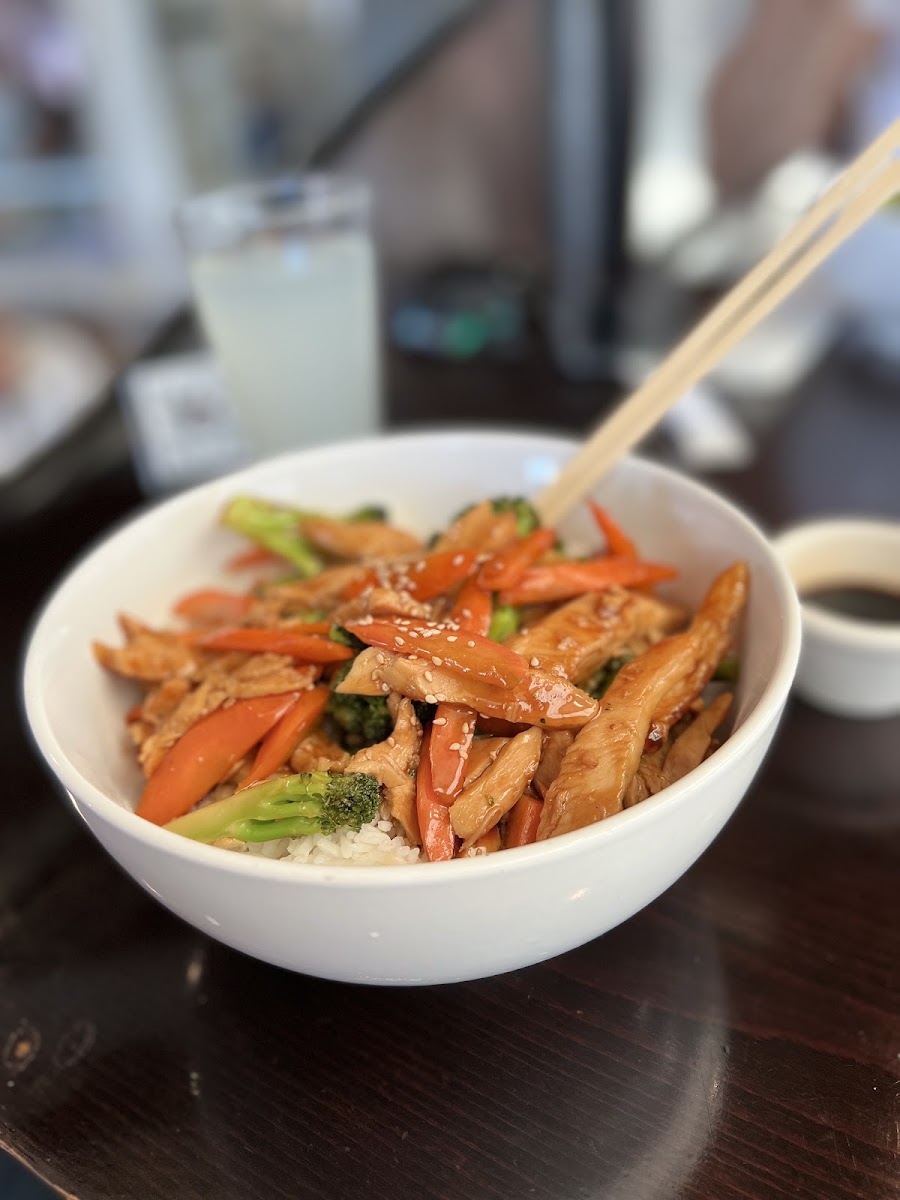 Sushi Bar & Delivery Photo 8