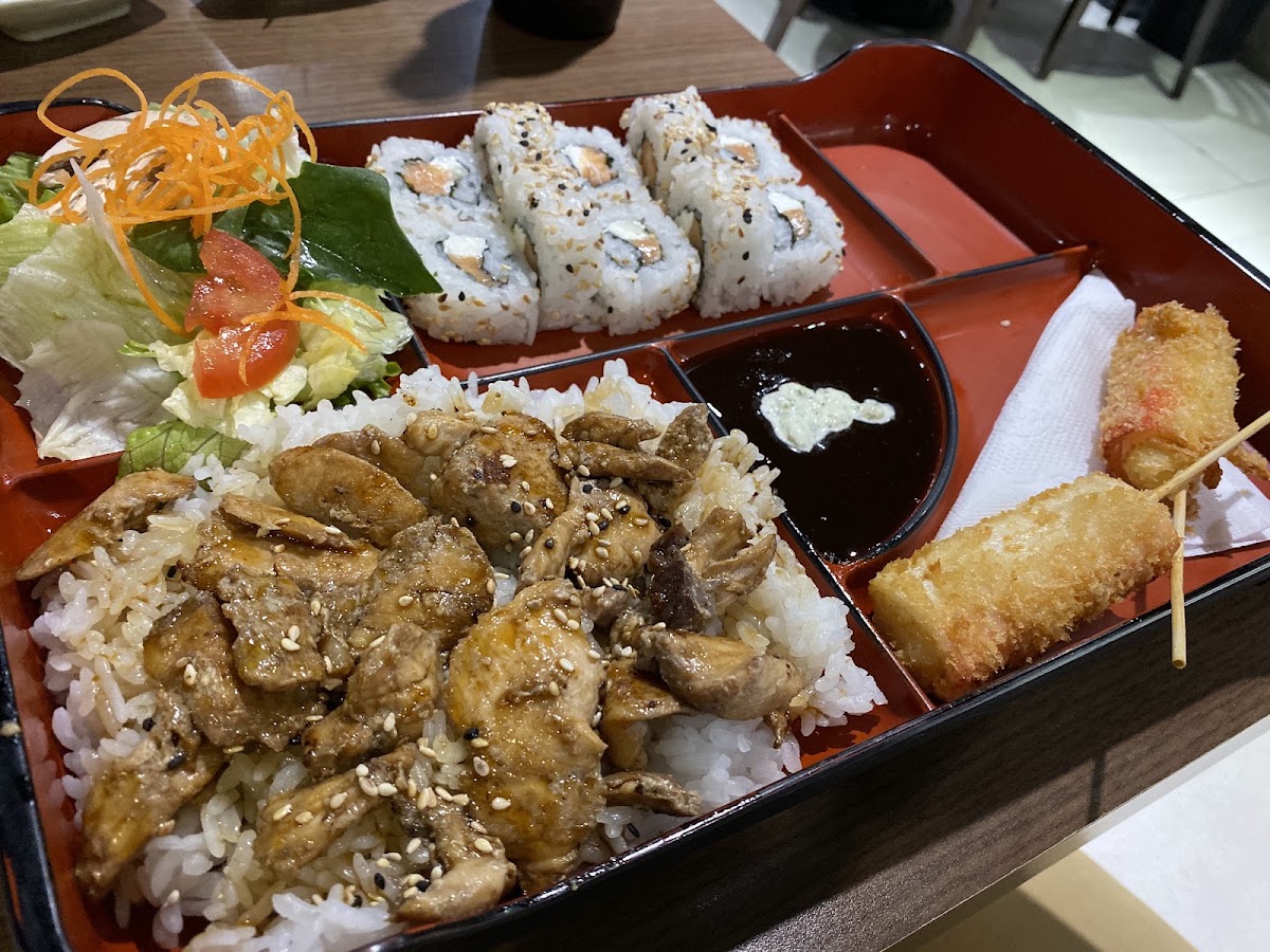 Sushi Tako Photo 3