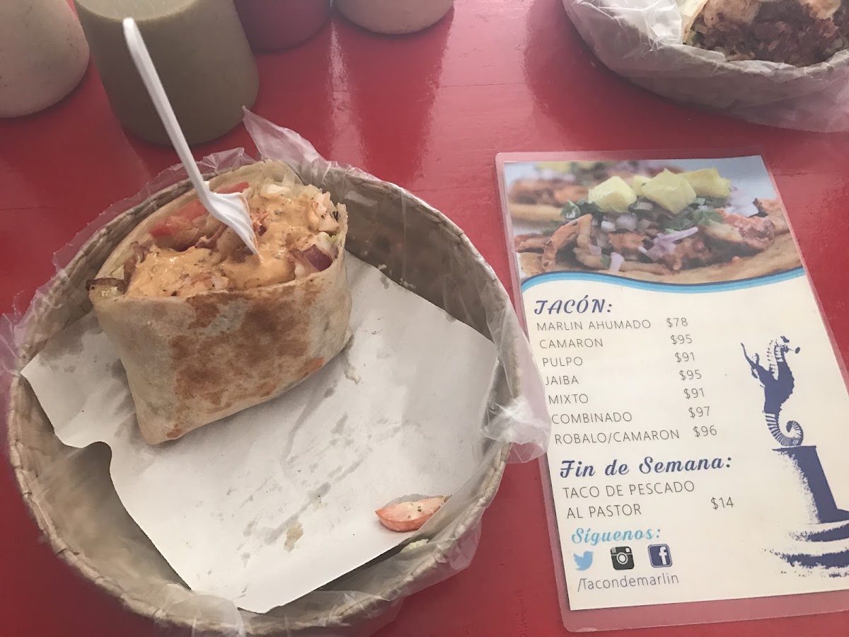 Tacon De Marlin Menu Photo 7