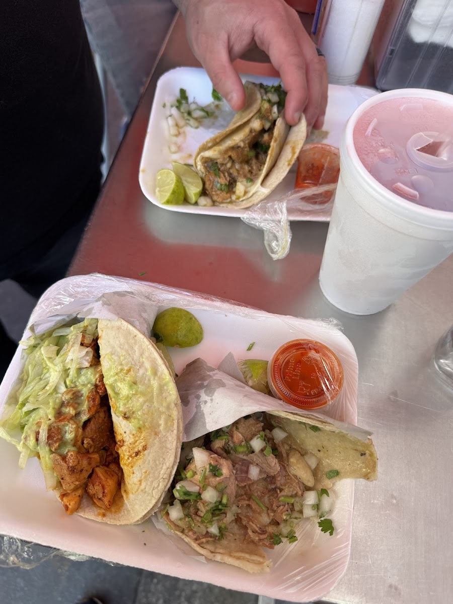 Tacos Aaron Rio Photo 4
