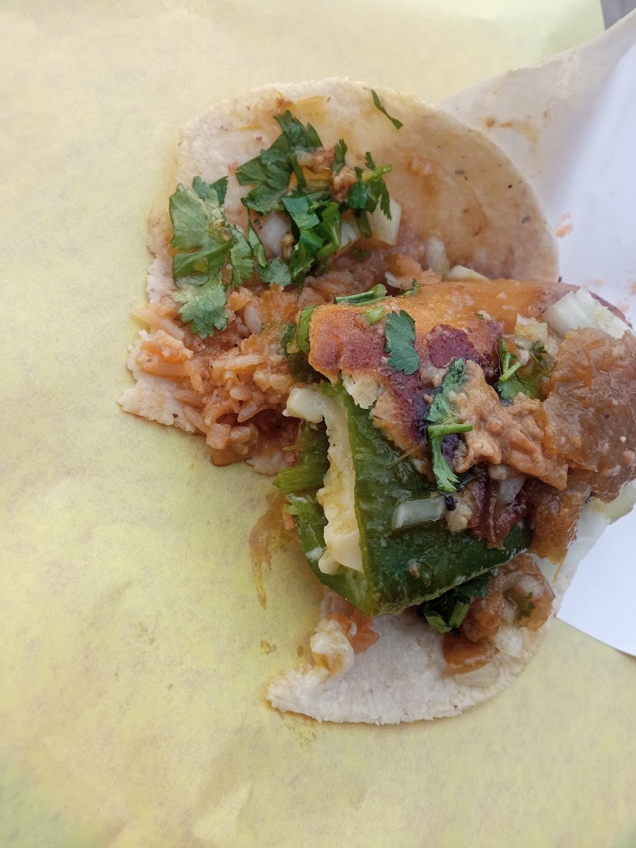 Tacos Aaron Rio Photo 7