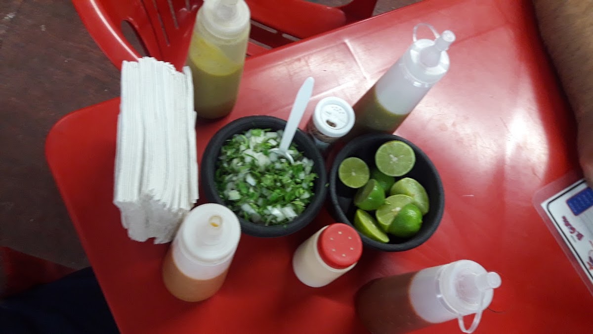 Tacos El Guero Contry Photo 6