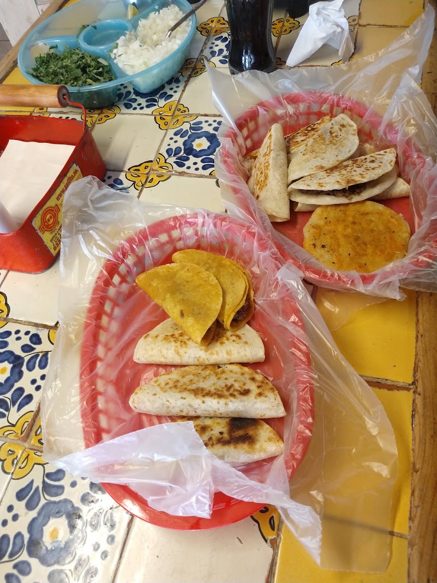 Tacos Gallito Photo 9