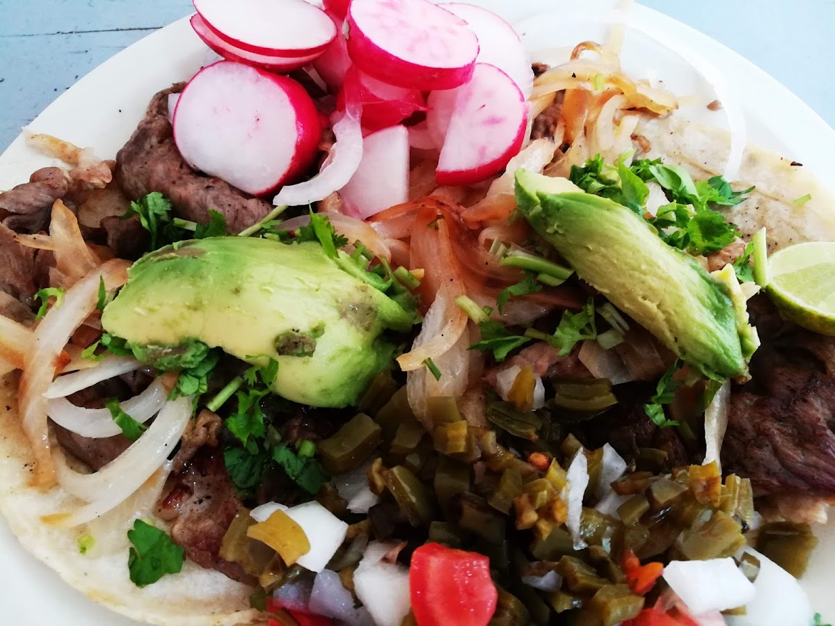 Tacos Y Gorditas Pura Vida Photo 7