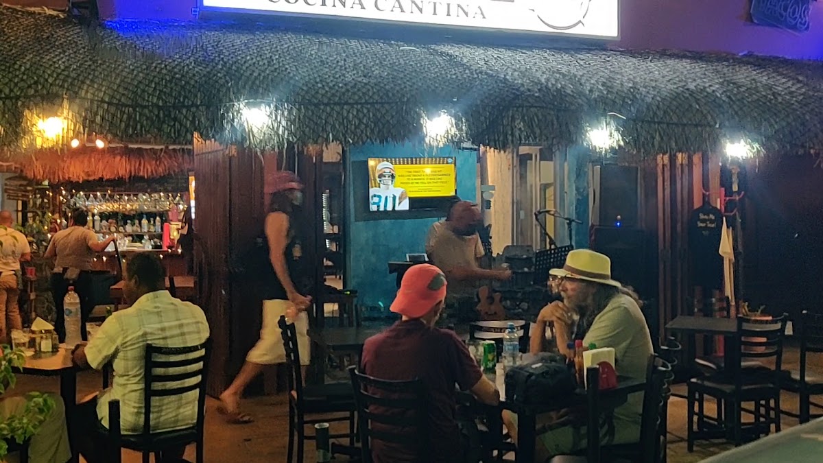Tailhunter Restaurante Photo 2