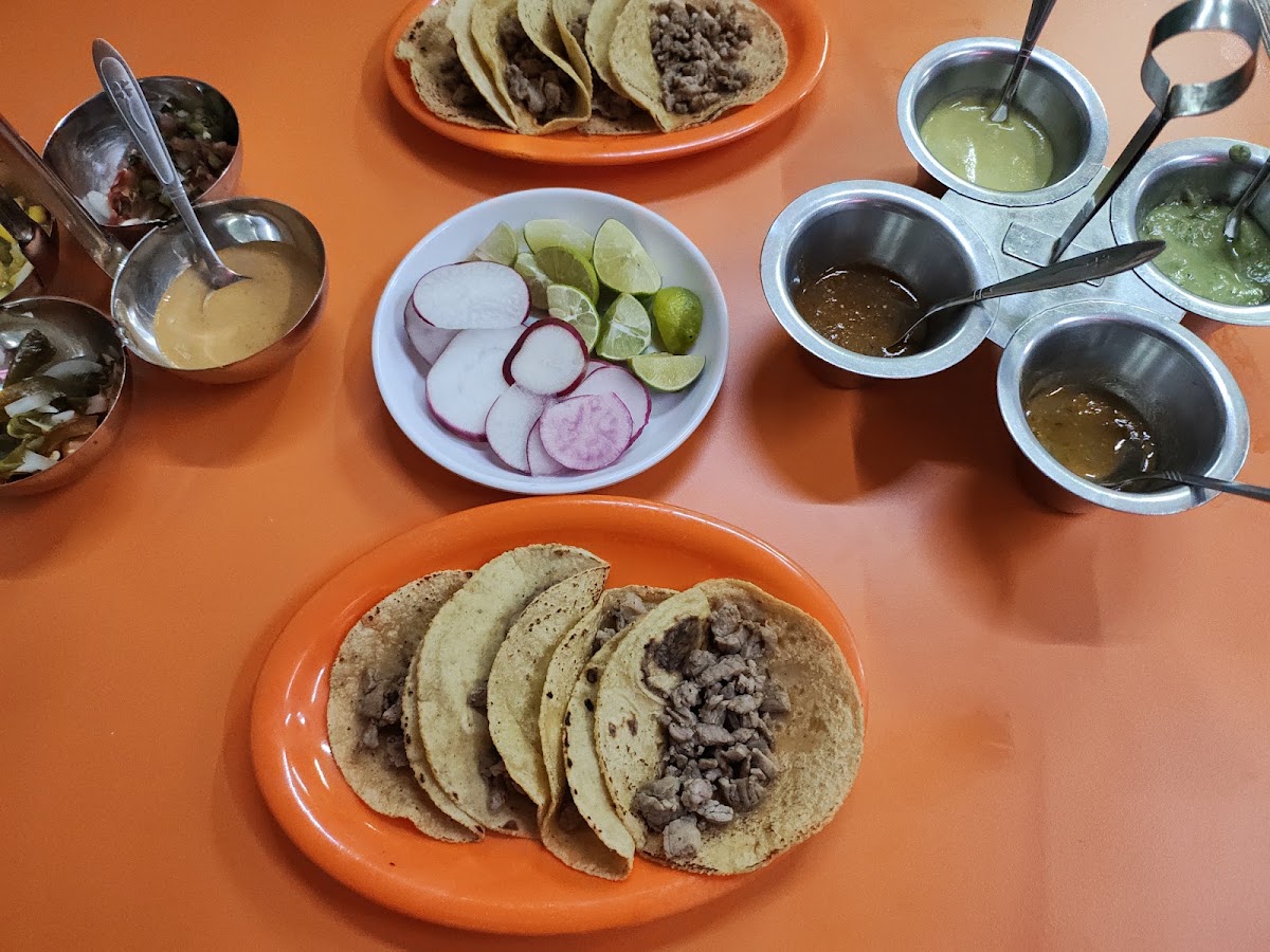 Taqueria El Buen Gusto Photo 4