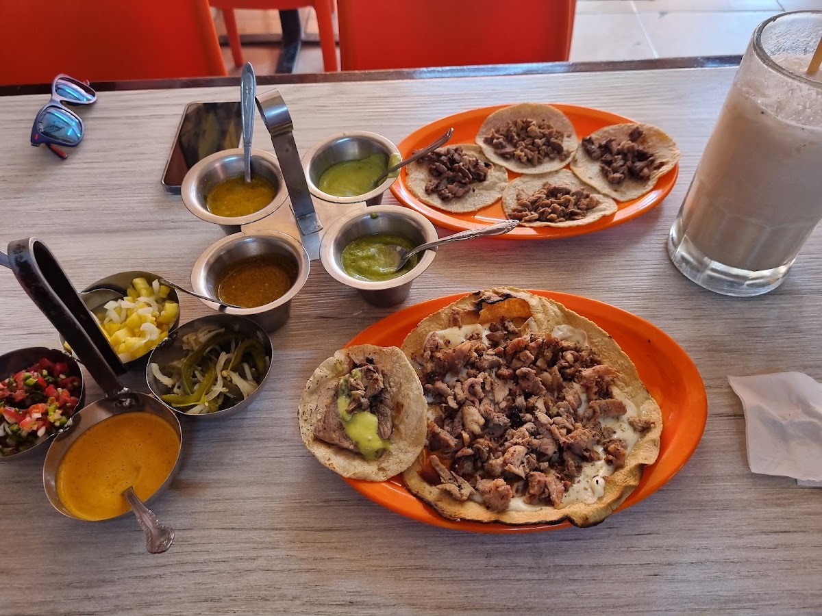 Taqueria El Buen Gusto Photo 5