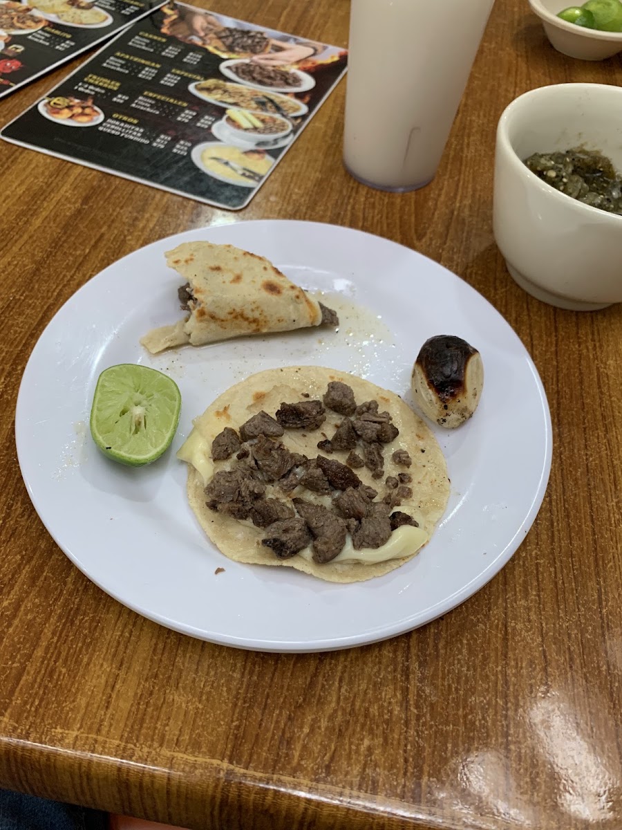 Taqueria El Infierno Centro Photo 2