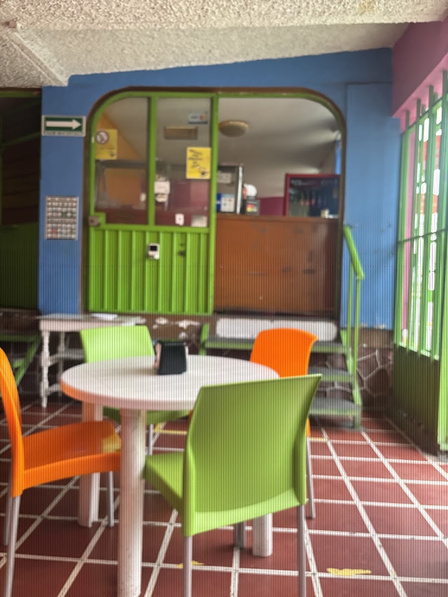 Tortas La Colosal