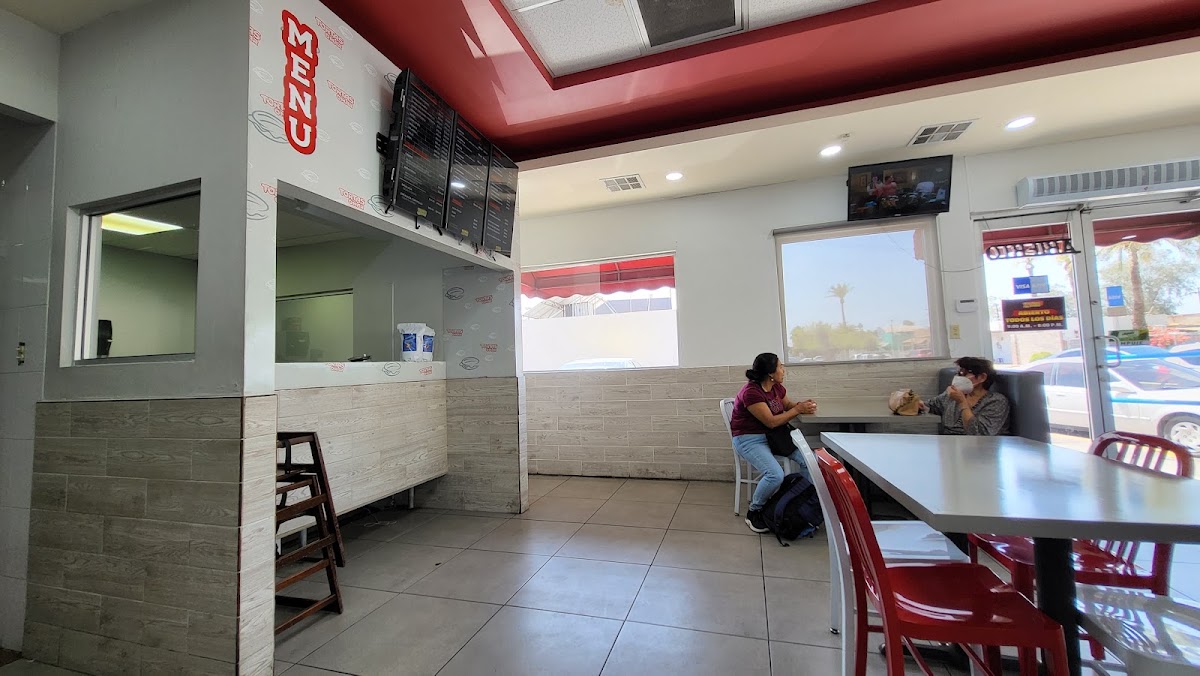 Tortas Omar - Zaragoza Photo 4