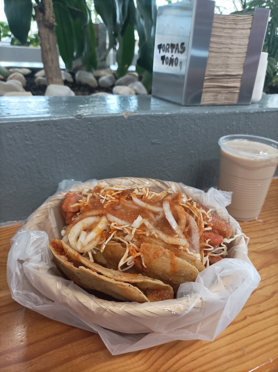 Tortas Tono Lomas Universidad Photo 9