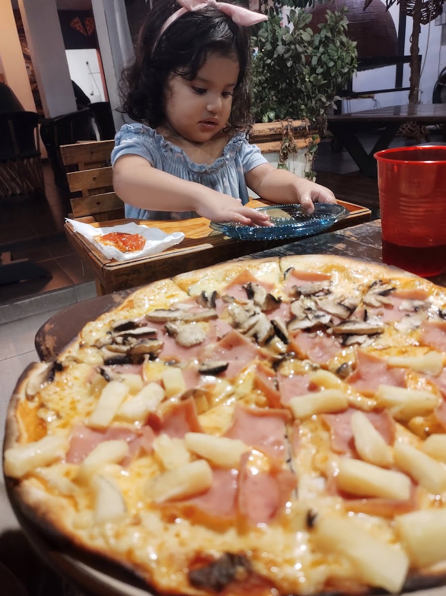 Twiins Pizza Photo 10