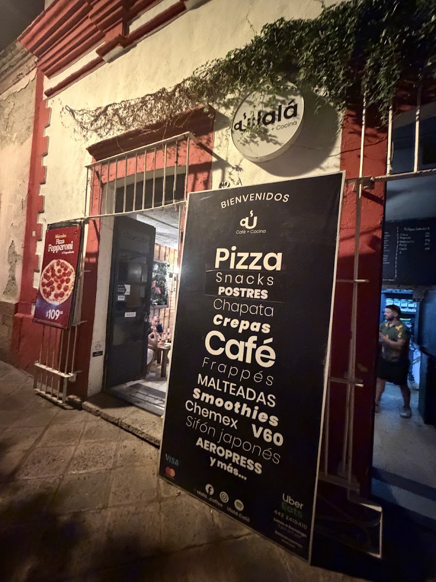 Ulala Cafe