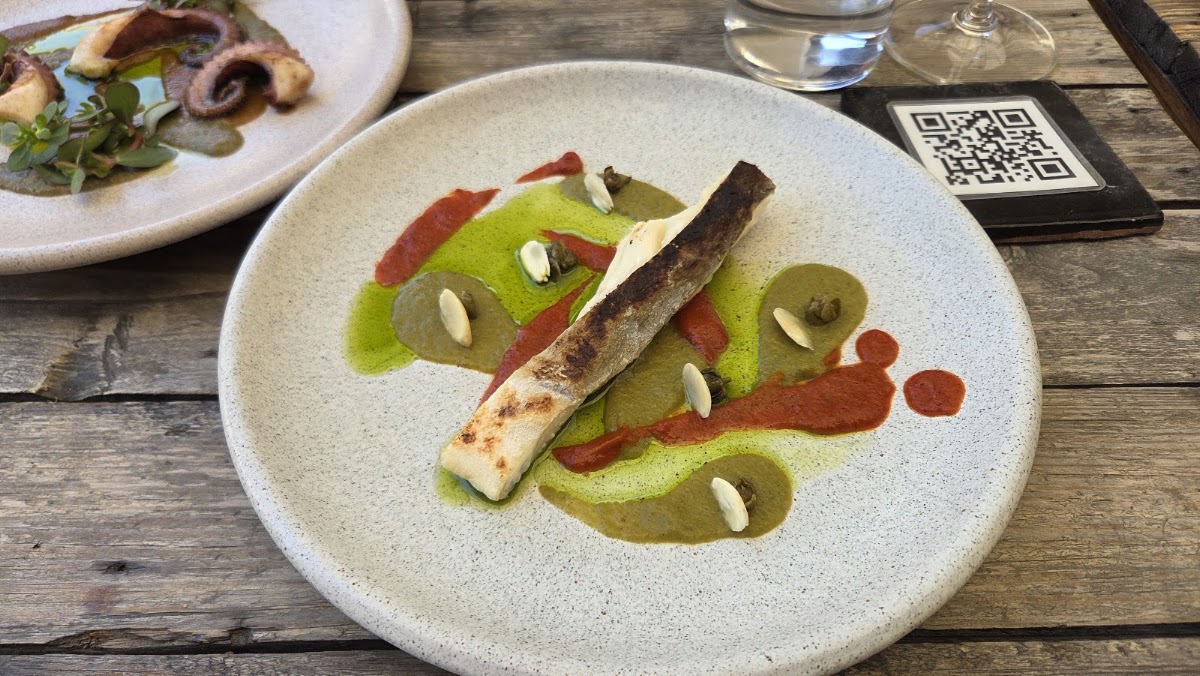 Vica Restaurant Photo 3