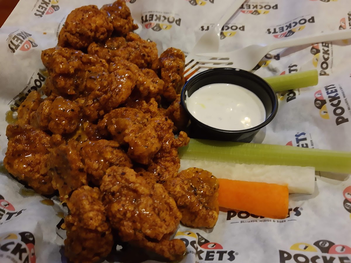 Wild Rooster Wing Bar Tijuana Photo 8