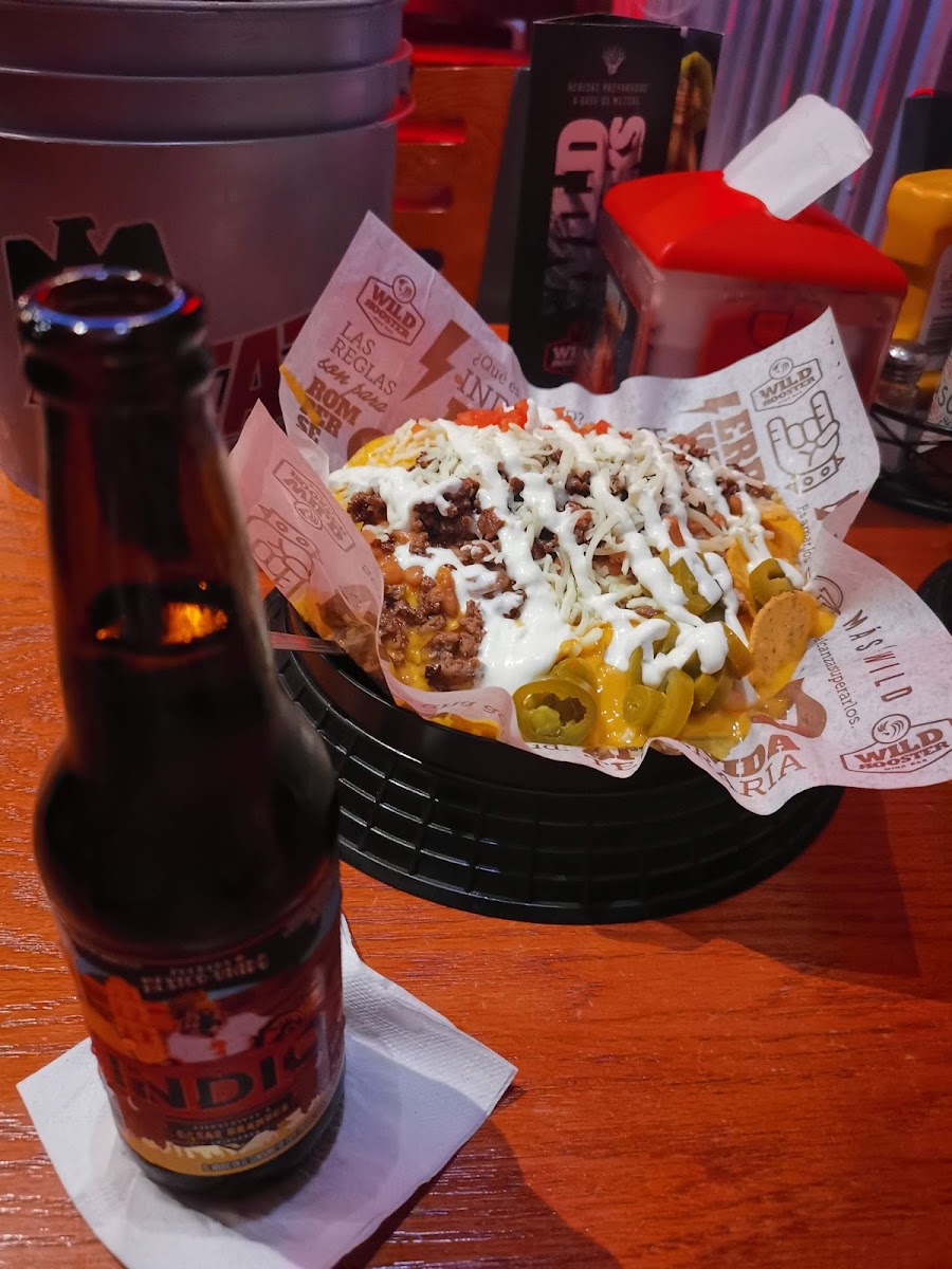 Wild Rooster Wing Bar Tijuana Photo 9