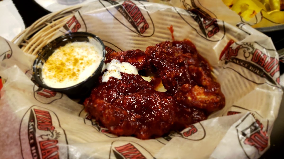 Wing Daddy's Reforma Photo 8