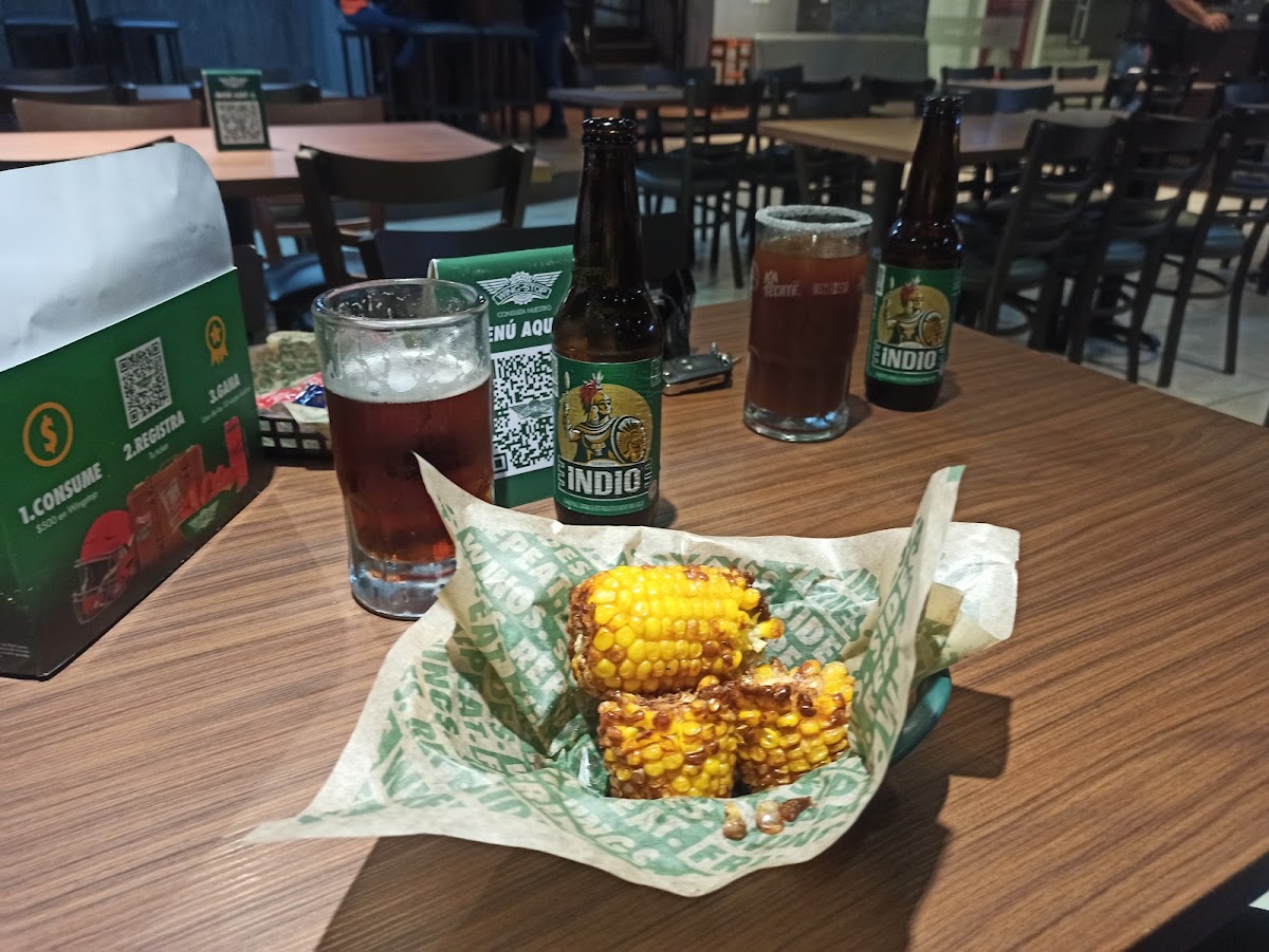 Wingstop Photo 10