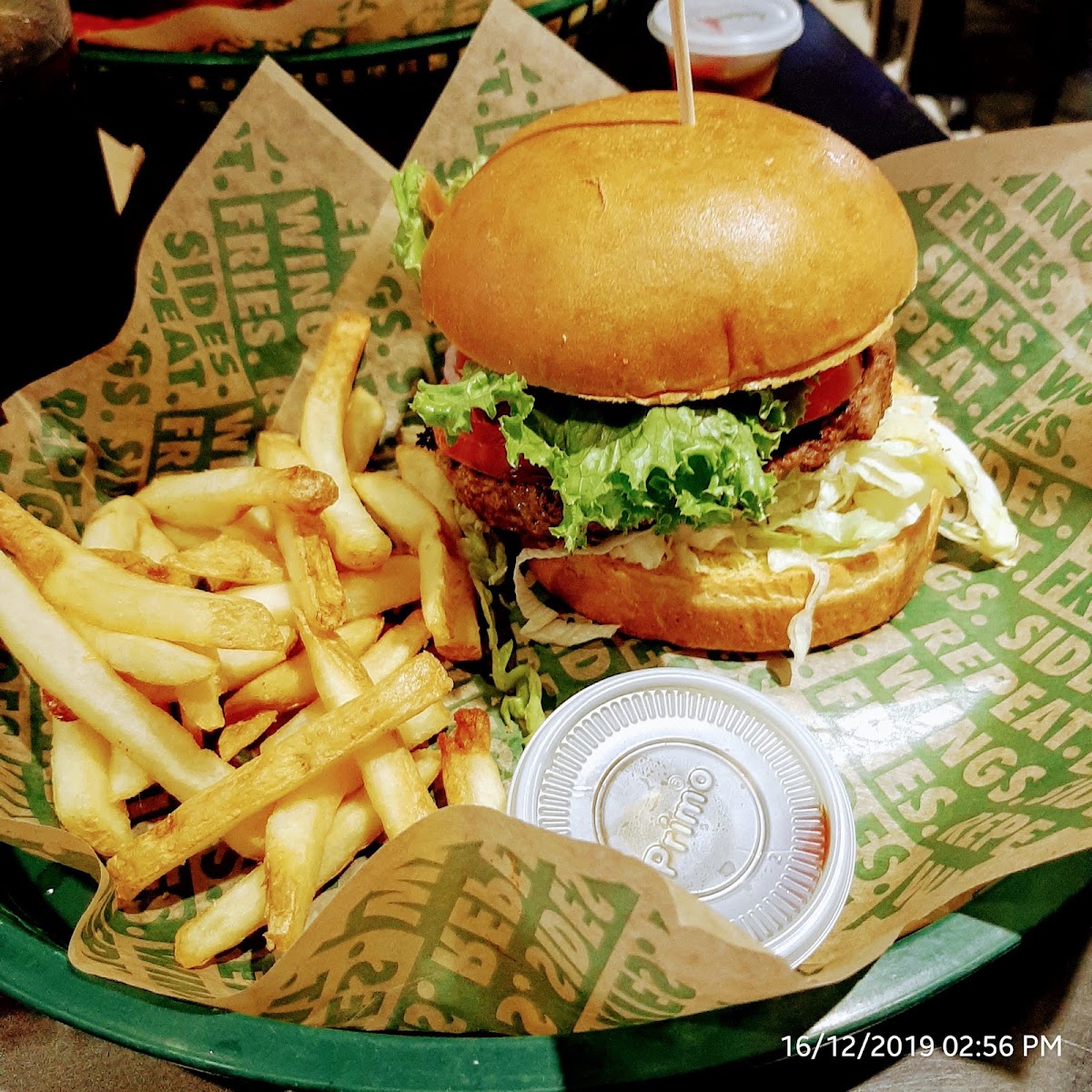 Wingstop Photo 7