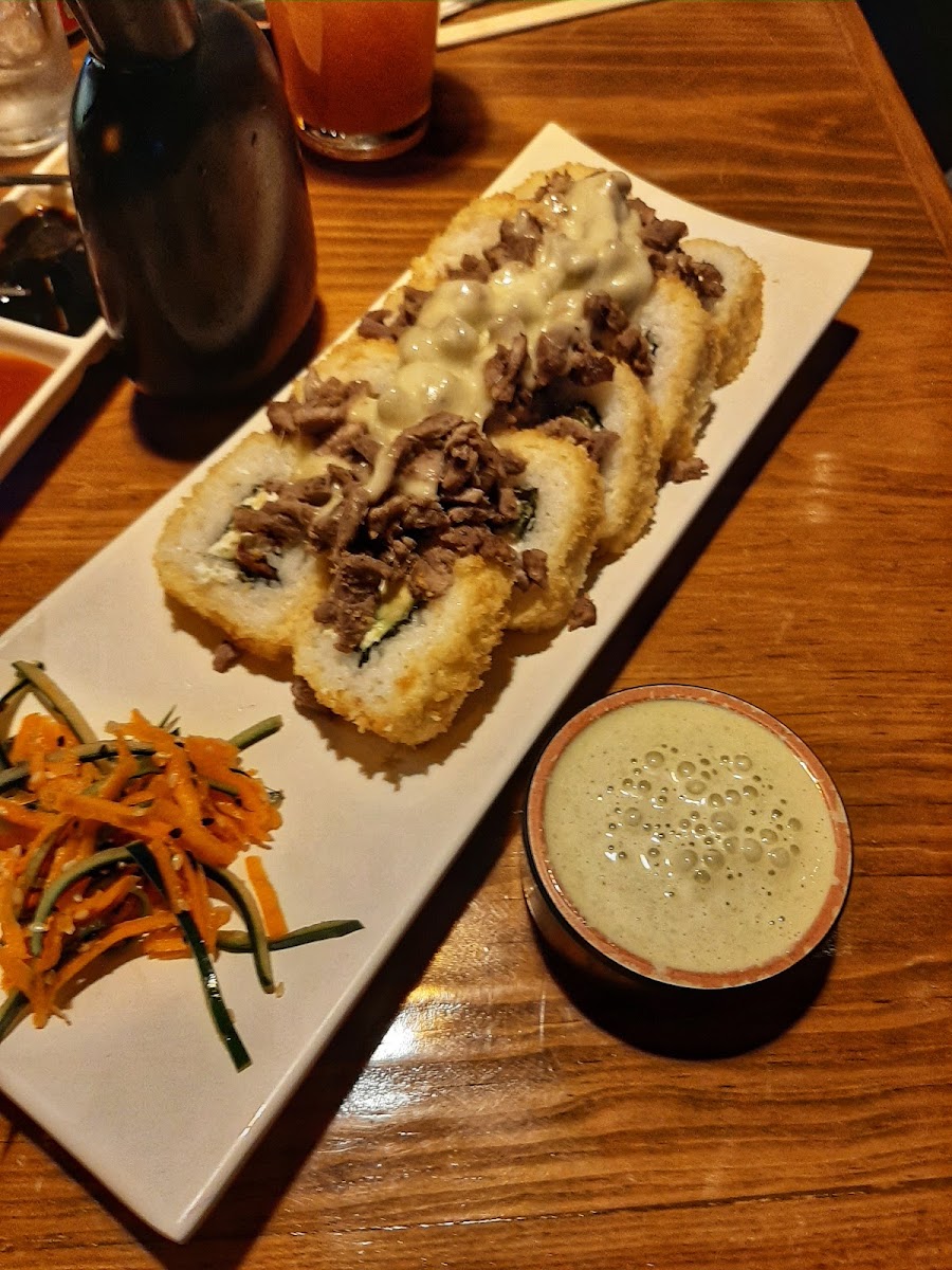 Yokomo Sushi House Photo 7